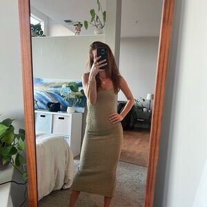H&M Textured Green Midi Dress